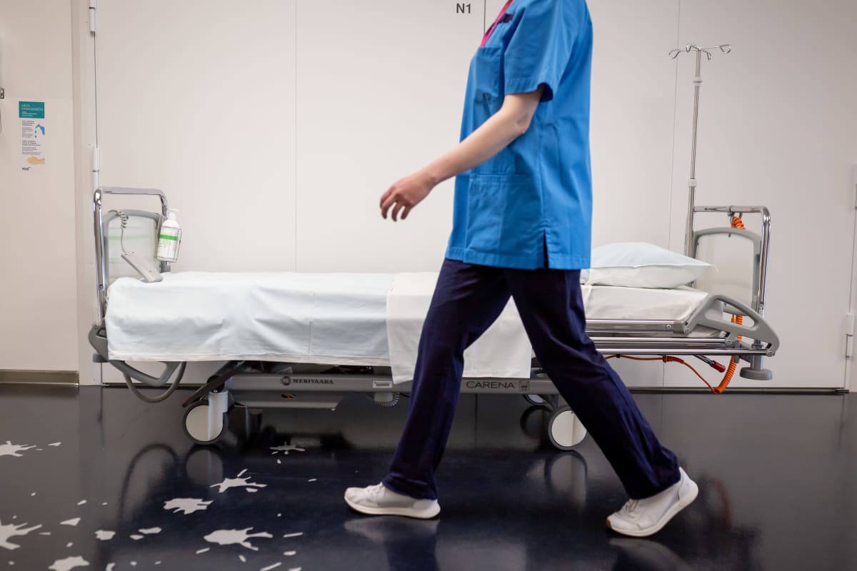 Sairaanhoitajaliitot uhkaavat lakolla |  Uutiset