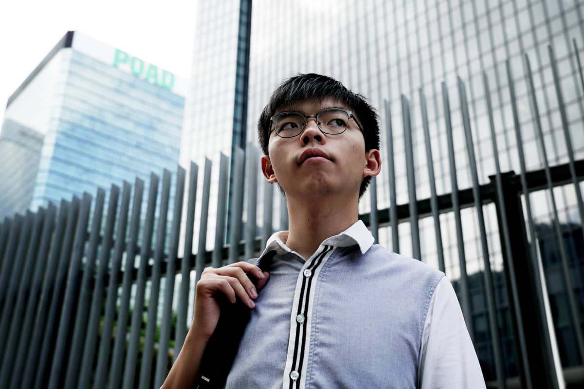 Joshua Wong oli yksi Hongkongin suurmielenosoitusten johtohahmoista. Nyt hän työskentelee kampanjoijana ja lobbarina Demosisto-puolueessaan.
