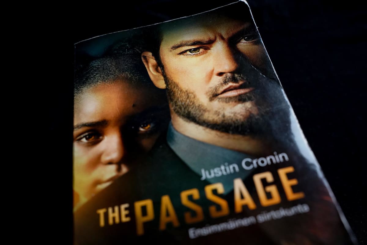 Justin Cronin, The Passage, tieteiskirjallisuus, pandemia