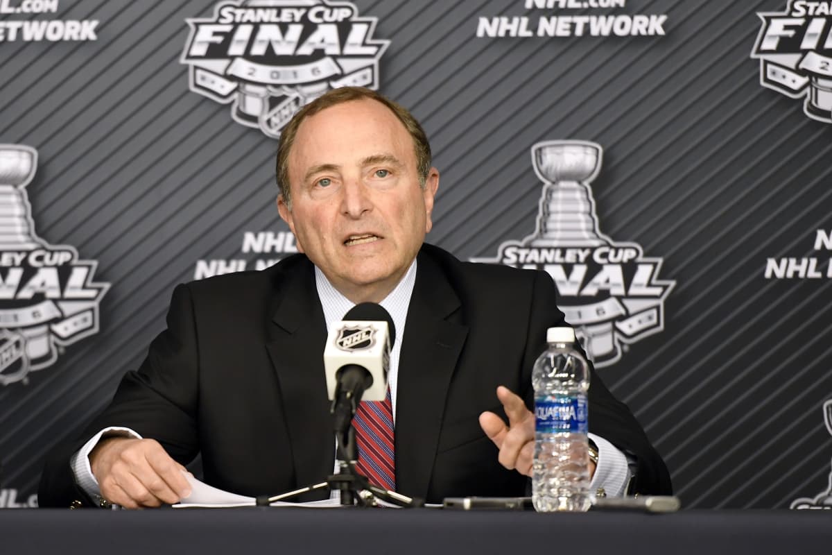 NHL-komissaari Gary Bettman