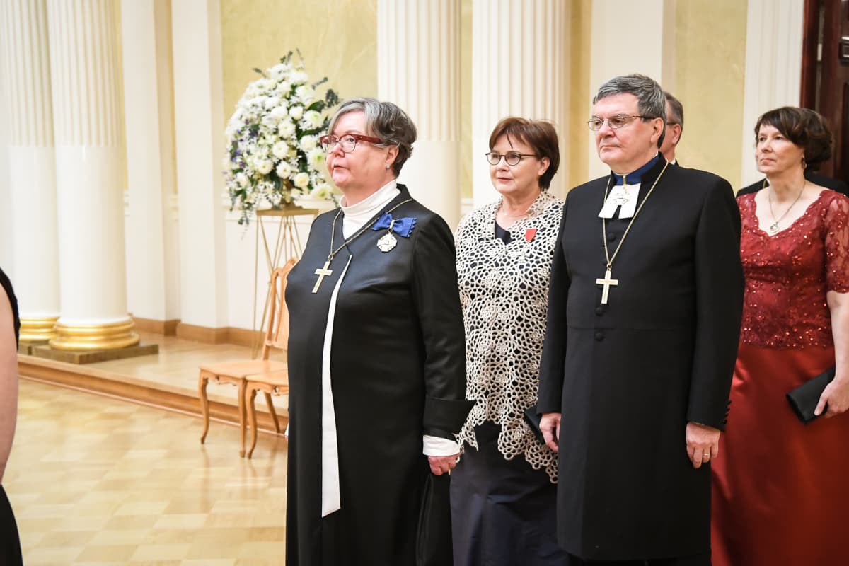 Helsingin hiippakunnan piispa Irja Askola ja Turun piispa Kaarlo Kalliala.