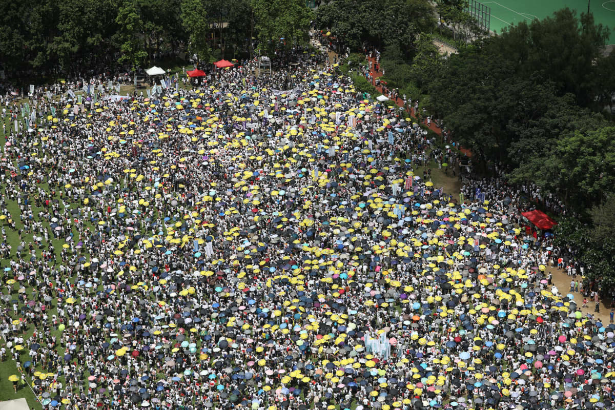 Upp till en halv miljon Hongkongbor väntas delta i söndagens protester som kan bli de största på 15 år 