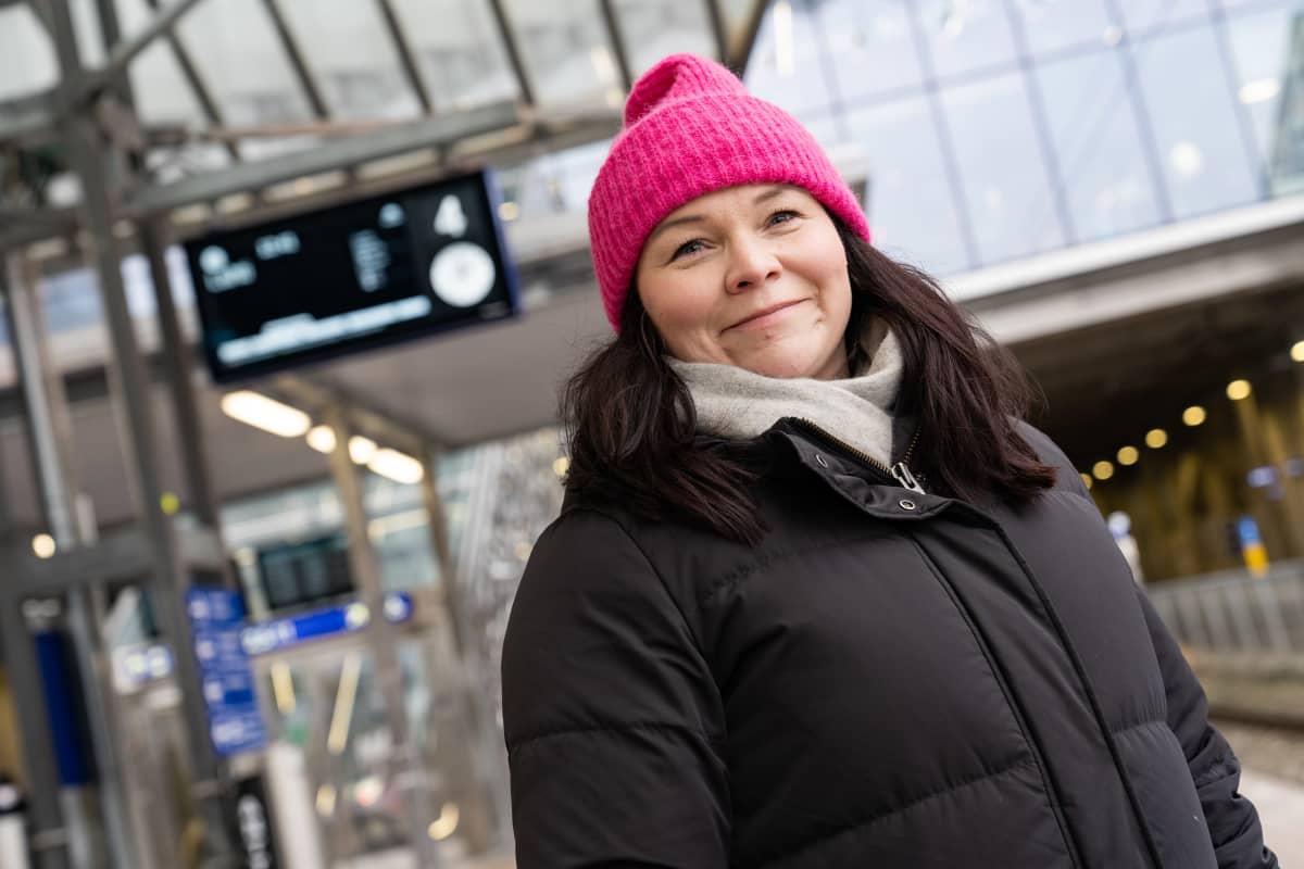henkilökuvassa Johanna Jäkälä, matkustajaliikenteen kaupallinen johtaja, VR.