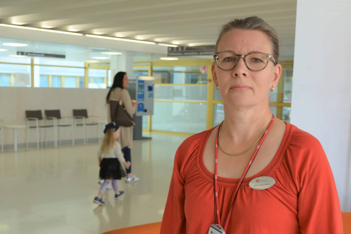 Tehyn pääluottamusmies Kati Keränen Päijät-Hämeen keskussairaalassa
