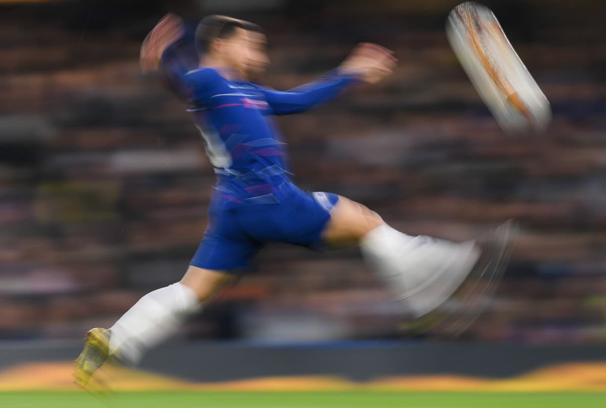 Eden Hazard juhlii Chelsean voittoa.