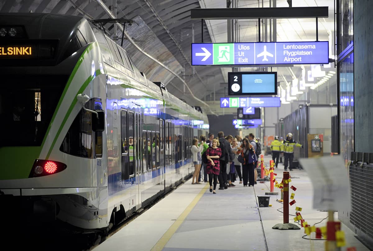 Tourists baffled by new rail line from Helsinki; stunned to find airport  not in capital | News | Yle Uutiset