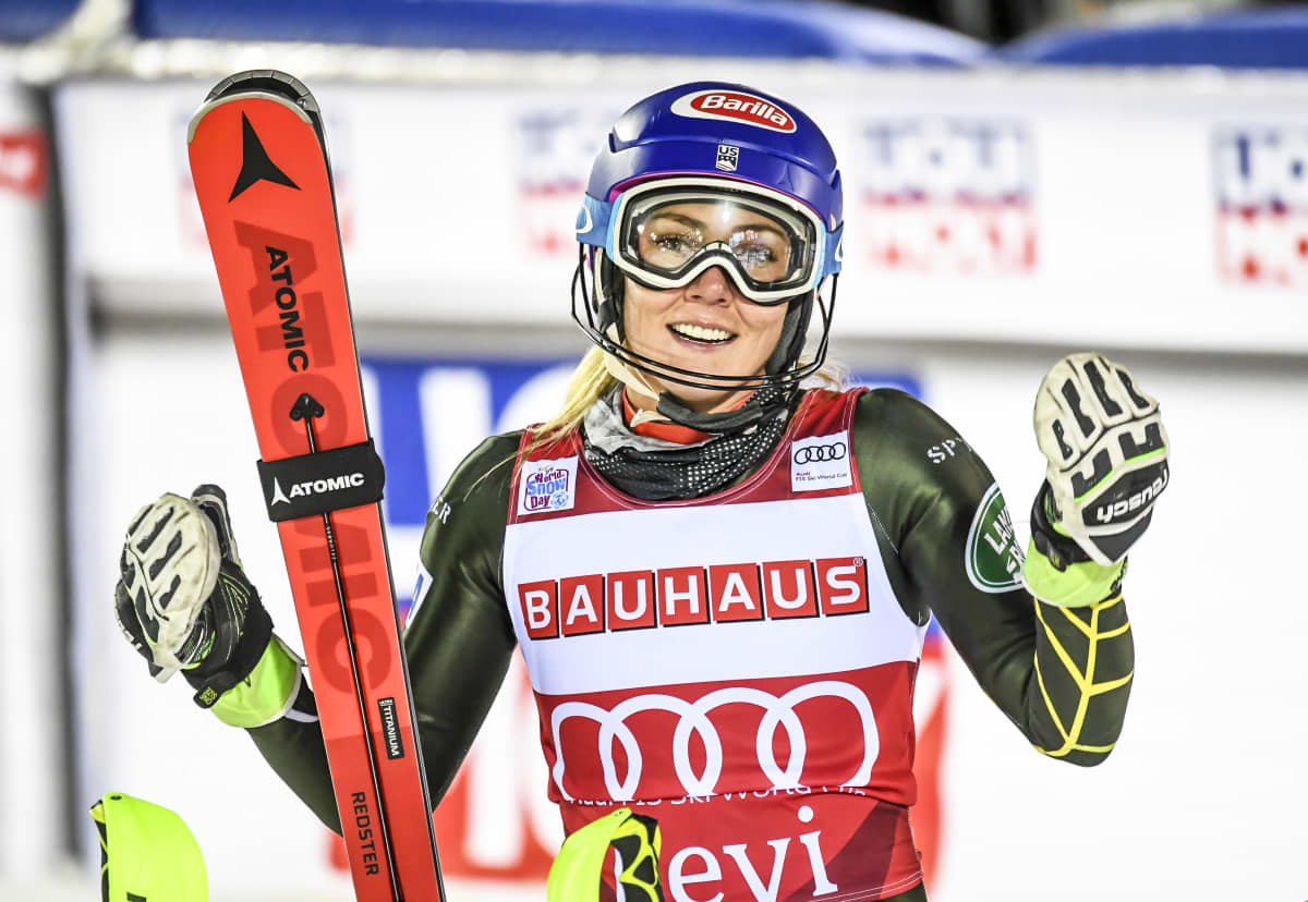 Mikaela Shiffrin vann slalomtävlingen i Levi i november.