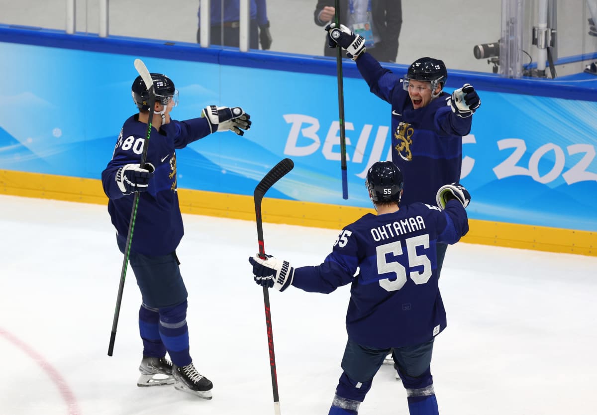 Leijonat voitti olympiakultaa! Suomelle historian ensimmäinen jääkiekon  olympiavoitto | Yle Urheilu