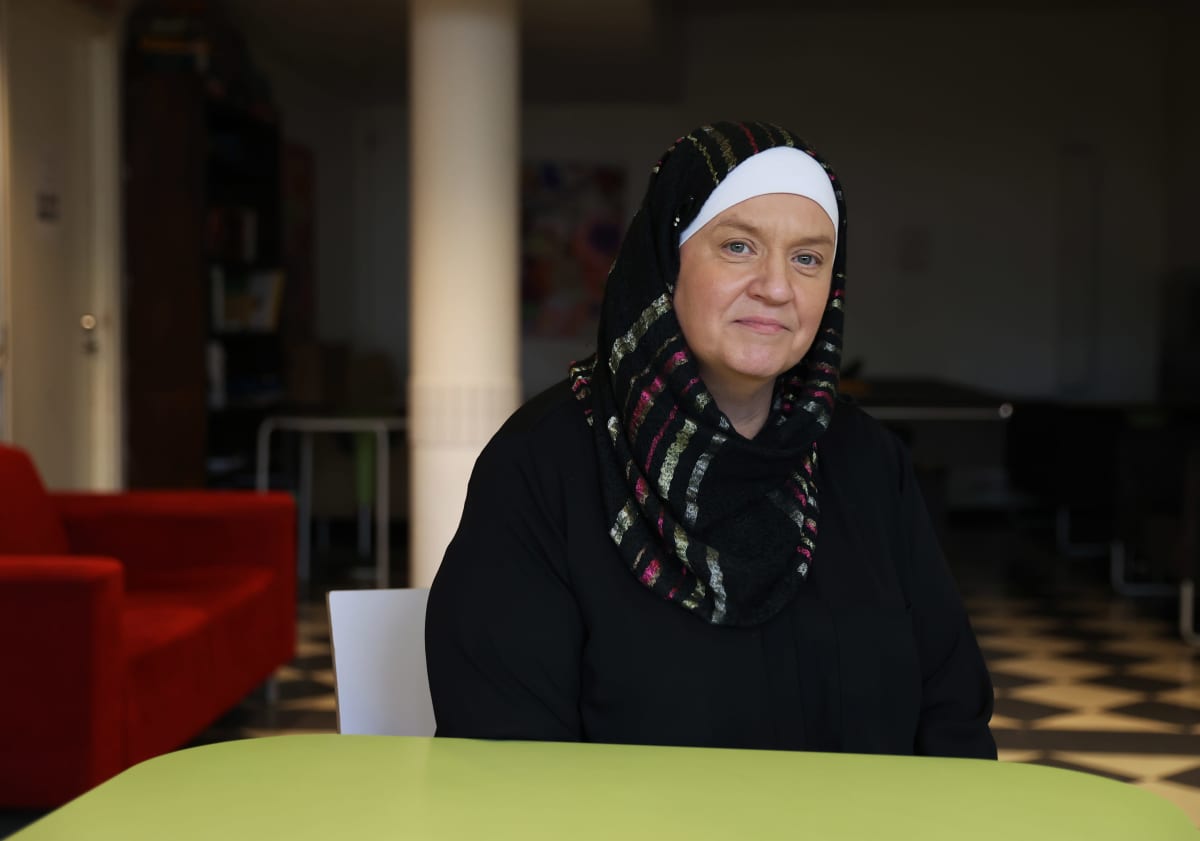 Anne Hammad, Diakonissalaitkosen Suojattomat-hankkeen projektipäällikkö