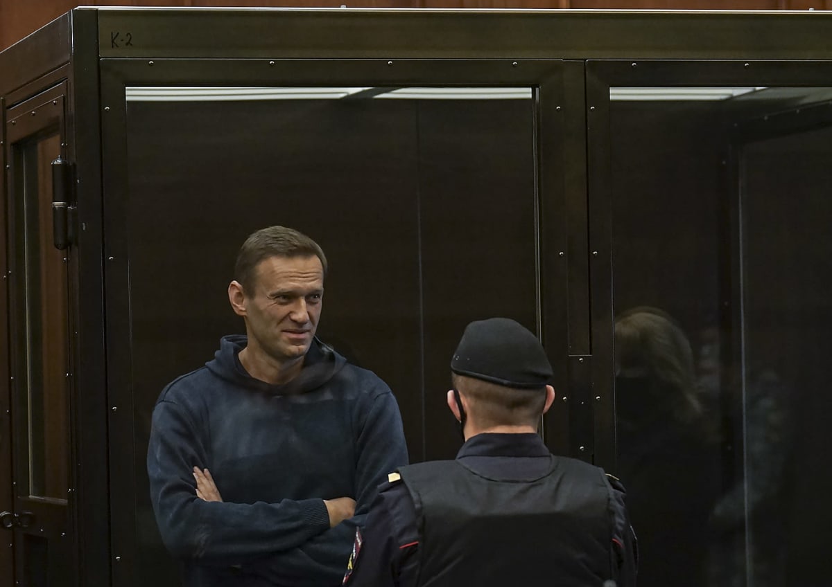 Aleksej Navalnyj i rättssalen i Moskva