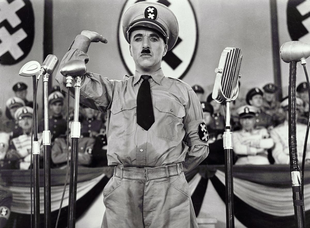 Charlie Chaplin näytteli Diktaattori-elokuvassa