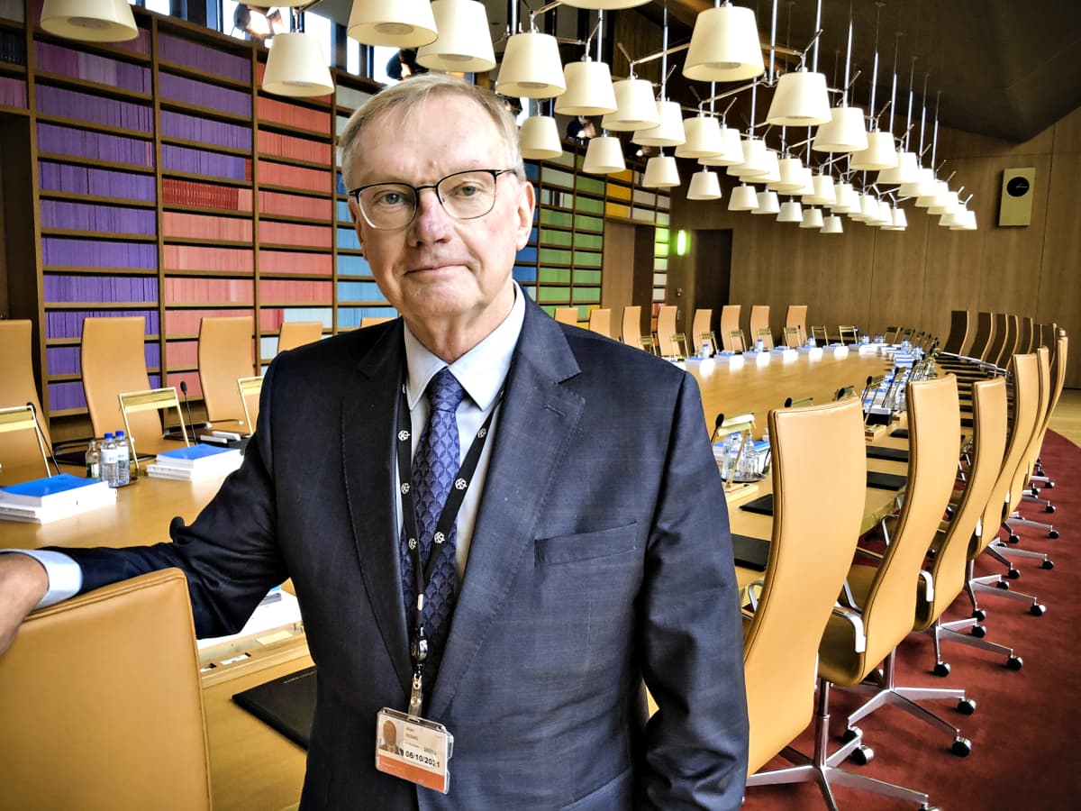 Tuomari Allan Rosas, Euroopan unionion tuomioistuin (EUT), Luxemburg