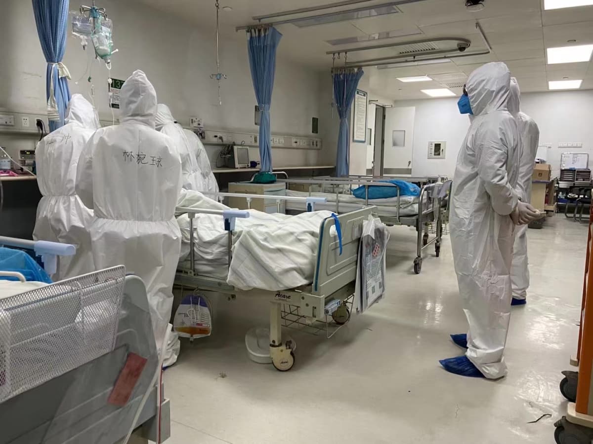 hoitajia kiinalaisessa sairaalassa