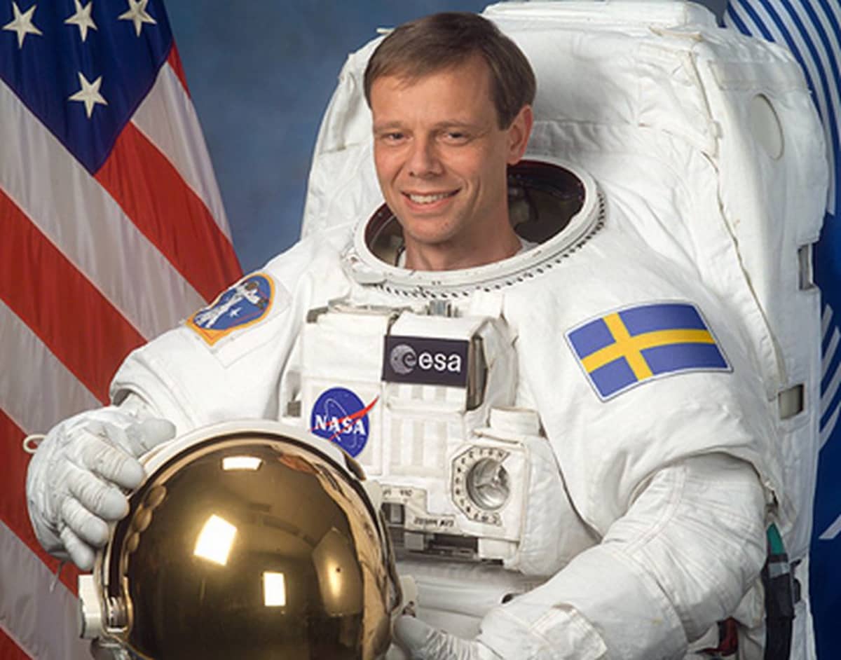 Ensimmäinen pohjoismainen astronautti: istuminen on avaruudessa älyttömän  mukavaa | Yle Uutiset