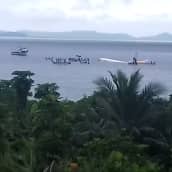 Matkustajakone taki pakkolaskun laguuniin Mikronesiassa – kaikki selvisivät