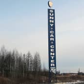 Sunny Car Centerin tolppa Hämeenlinnassa