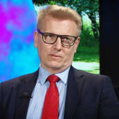 Ympäristöministeri Kimmo Tiilikainen.
