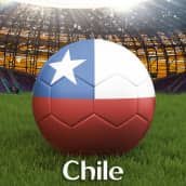 Chilen lippu maalattu isoon jalkapalloon. 