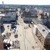 Seinäjoen uuden keskustorin avajaisia juhlitaan lauantaina 27. huhtikuuta.