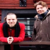 Juuso Laatio (vas.) ja Jukka Vidgren ovat eläneet leffansa parissa tiiviisti kaksi vuotta.