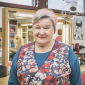 Näyttelijä Auli Poutiaisella on takanaan 60 vuotta näyttämöllä.