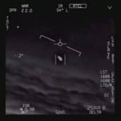 Yhdysvaltain laivaston julkaisema ufovideo