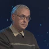 Avaruustutkija Pekka Janhunen näkee eettisiä ongelmia Marsin asuttamisessa 
