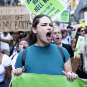 Aborttioikeutta puolustava mielenosoitus New Yorkissa Yhdysvalloissa.