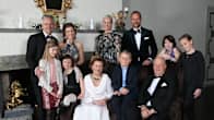 Norjan kuninkaallinen perhe yhteiskuvassa 16.1. 2016.