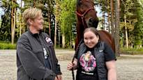 Paavo-ruunan seurassa jännitys ja pelko helpottuvat – tällaista on terapia, jota voi saada ravitallilla