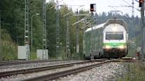 Železniški promet med Jyväskylä in Jämsä prekinjen zaradi poškodbe električne napeljave