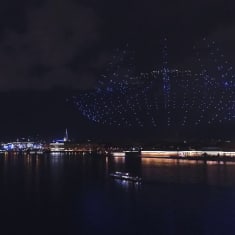 Pietarissa järjestettiin näyttävä valoshow droneilla