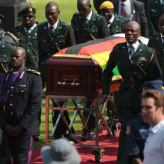 Zimbabwen entinen itsevaltainen presidentti Robert Mugabe sai valtiollisen hautajaisseremonian