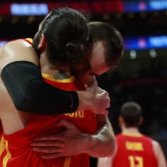 Marc Gasol ja Ricky Rubio kuvassa.