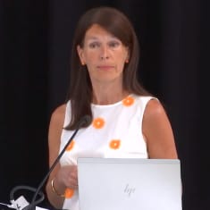 SDP:n Porin valtuustoryhmän puheenjohtaja Arja Laulainen.