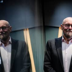 Esko Valtaoja vieraili Ylen klo 20.30 -uutislähetyksessä maanantaina.