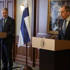 Pekka Haavisto ja Sergei Lavrovin tiedotustilaisuus.