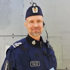 Ylikomisario Jari Taponen Helsingin poliisista