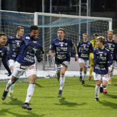 Näin AC Oulu juhli säilymistä Veikkausliigassa