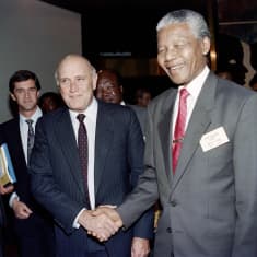 Etelä-Afrikan entinen presidentti F.W. de Klerk on kuollut