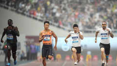 Reece Prescod (vas.), Xie Zhenye, Yoshihide Kiryu ja Ramil Guliyev Shanghain 100 metrin kisassa.