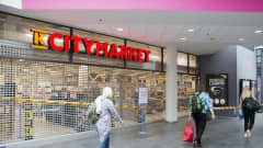Myyrmannin ostoskeskus on auki tavalliseen tapaan lukuunottamatta Citymarketia.