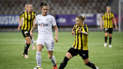 Naomi Megroz, FC Zürich ja Anna Vlasoff, FC Honka.