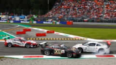 Autot törmäsivät Porsche Supercup-sarjan Monzan osakilpailussa 8. syyskuuta 2019.