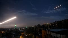 Arkistokuva. Syyrian ilmapuolustus vastaa Israelin suunnasta tulevaan ohjustuleen Damaskoksessa tammikuussa 2019.