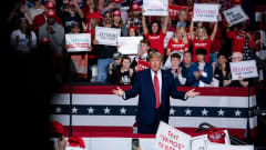 Donald Trump kampanjatilaisuudessa South Carolinassa 28.3.2020