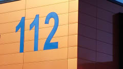 Äänekosken paloaseman seinässä numerot 112