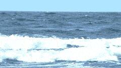 Liikkuvassa kuvassa vellovaa merta.