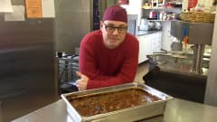 Ravintoloitsija Ville Laakso ja lammasmuhennosta