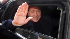 Italian entinen pääministeri Silvio Berlusconi saapui suorittamaan yhdyskuntapalvelua Milanossa 24. toukokuuta 2014.